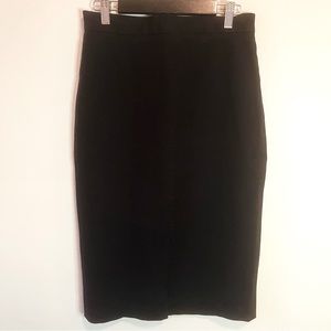 Banana Republic Women's Cotton/Viscose/Spandex blend Black Pencil Skirt,…